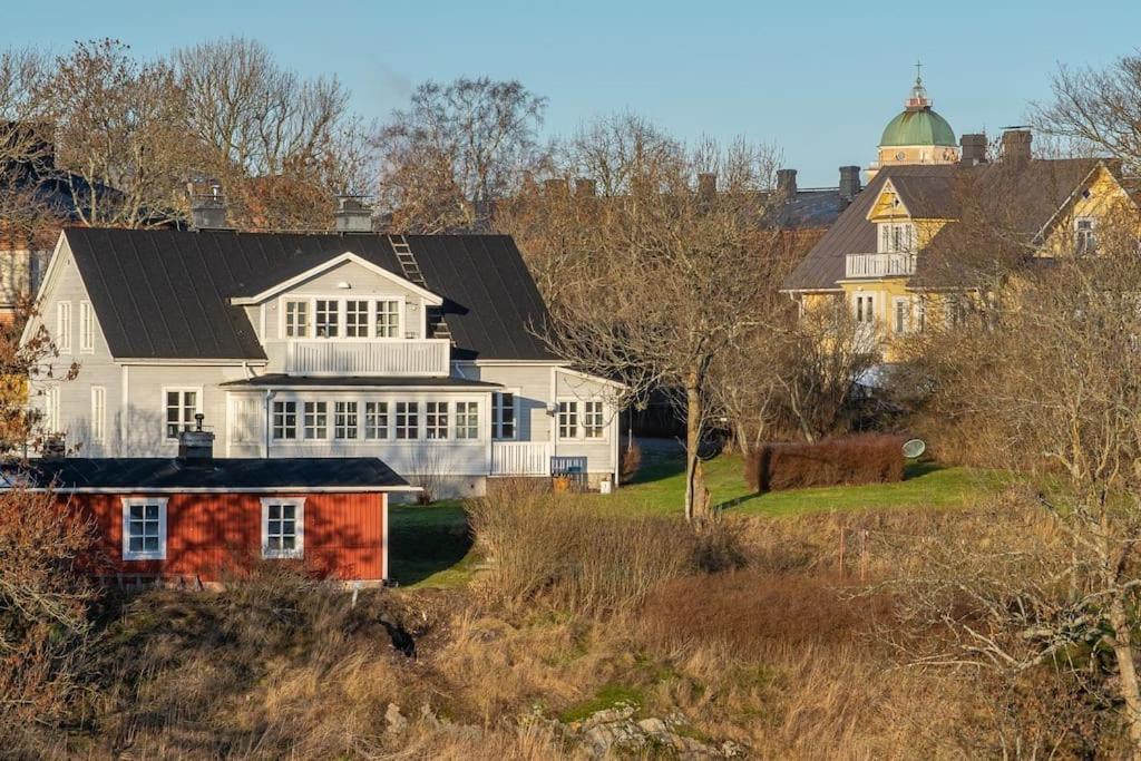 Seaside In Suomenlinna Island Apartment Helsinki
